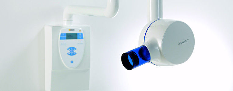 Aparato de Rayos X dental Heliodent Plus Dentsply Sirona: detalle del sistema control