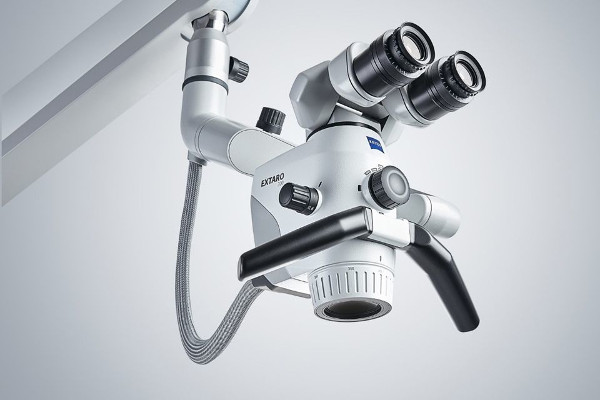 Microscopio dental EXTARO 300 Zeiss